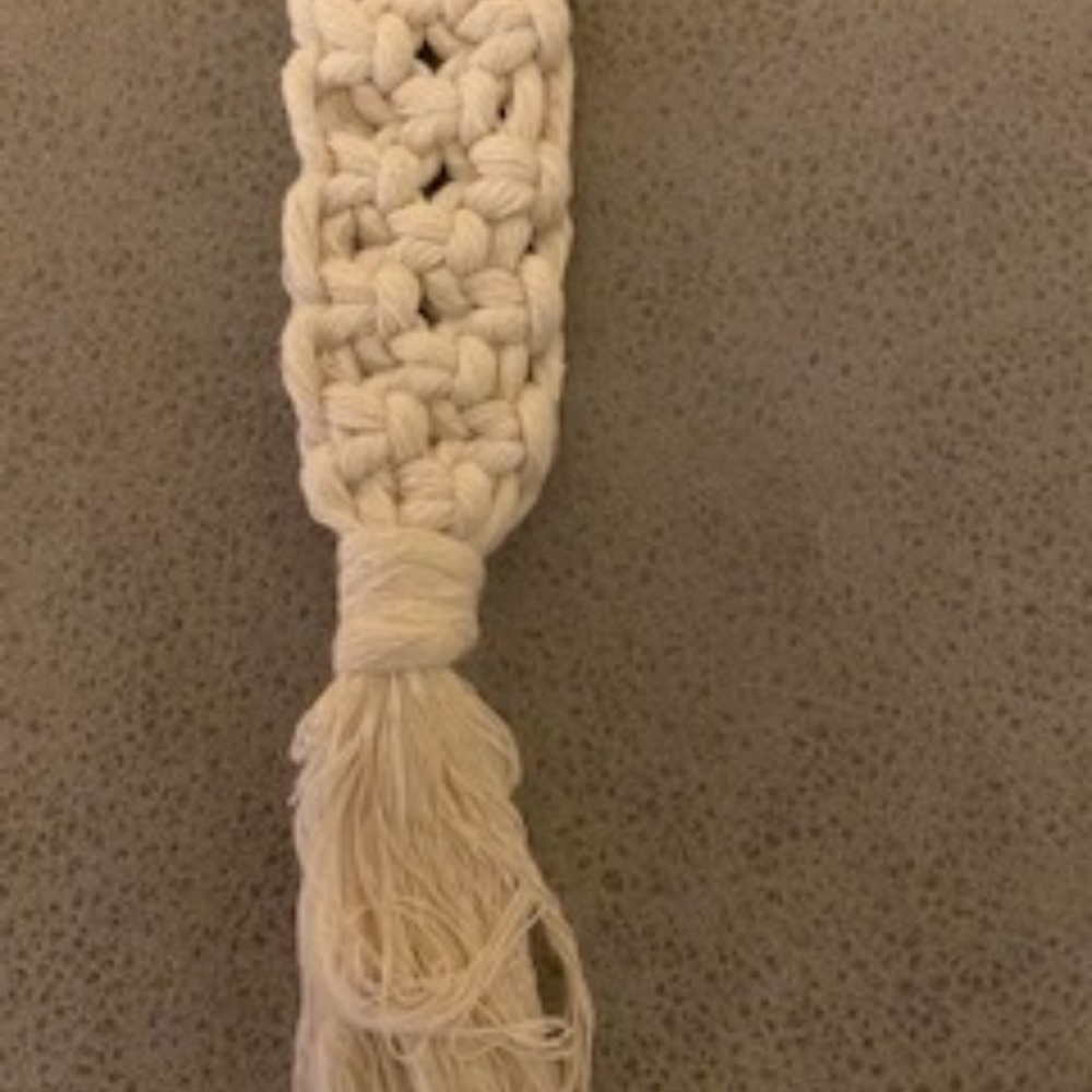 Macrame Keychains - Picture 9 of 11